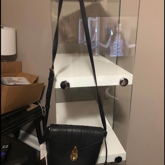 Calvin Klein L lock series bag - Picture 3 of 3